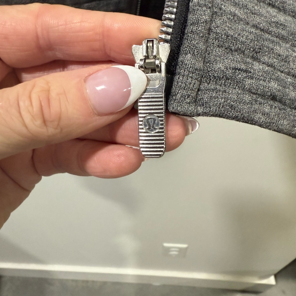 Lululemon Full Zip Gray Jacket - image 6
